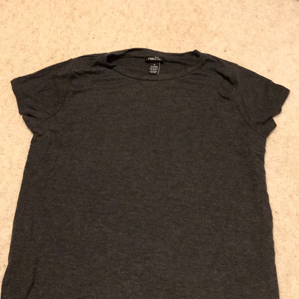 Plain grey shirt. SUPER SOFT